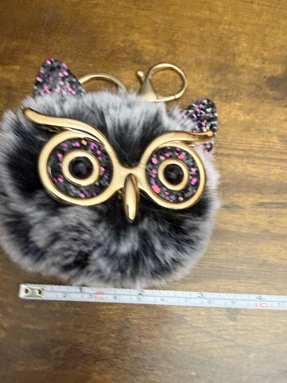 NWOT Fuzzy Owl Pom Pom Bag Charm Keychain Black Gray Gold-tone